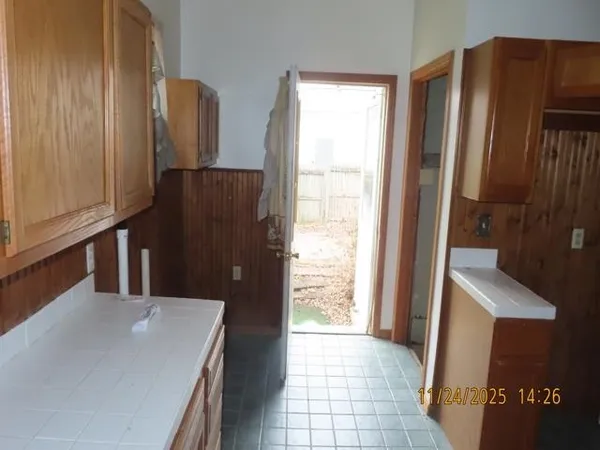 $79,900 | 103 1st Street, Bradford, IL 61421