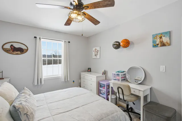 $935,000 | 217 Airport Road, Haverhill, NH 03774