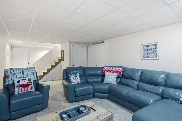 $935,000 | 217 Airport Road, Haverhill, NH 03774