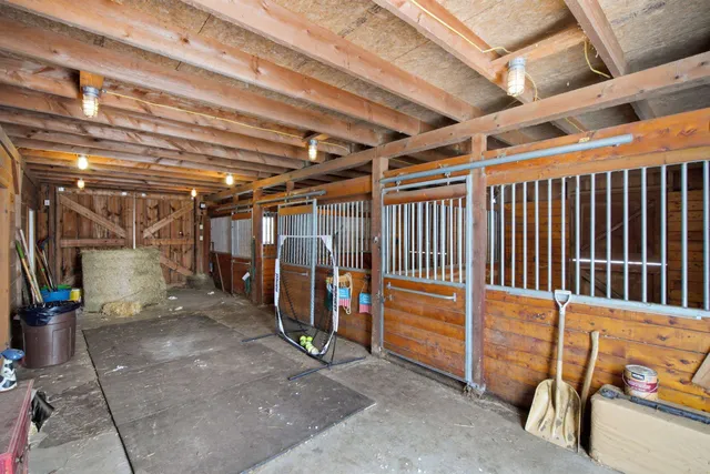 $935,000 | 217 Airport Road, Haverhill, NH 03774