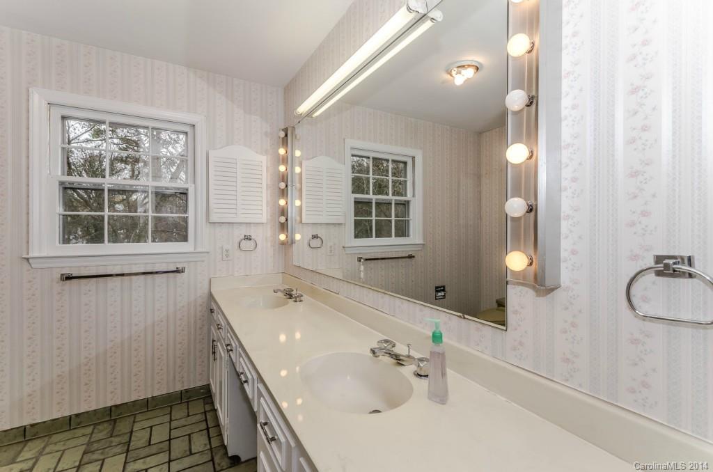 2927 Wickersham Road Charlotte, NC 28211 - Photo 14 of 24