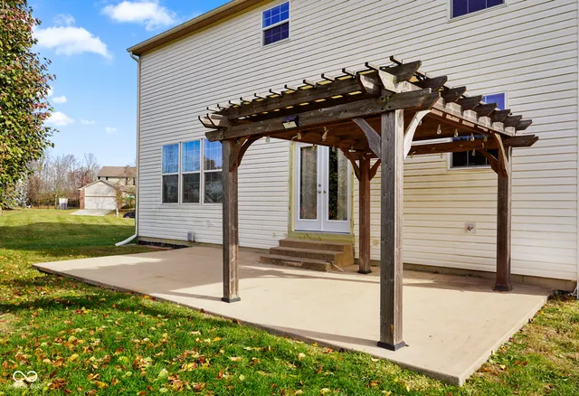 $415,000 | 2382 Black Gold Drive, Indianapolis, IN 46234