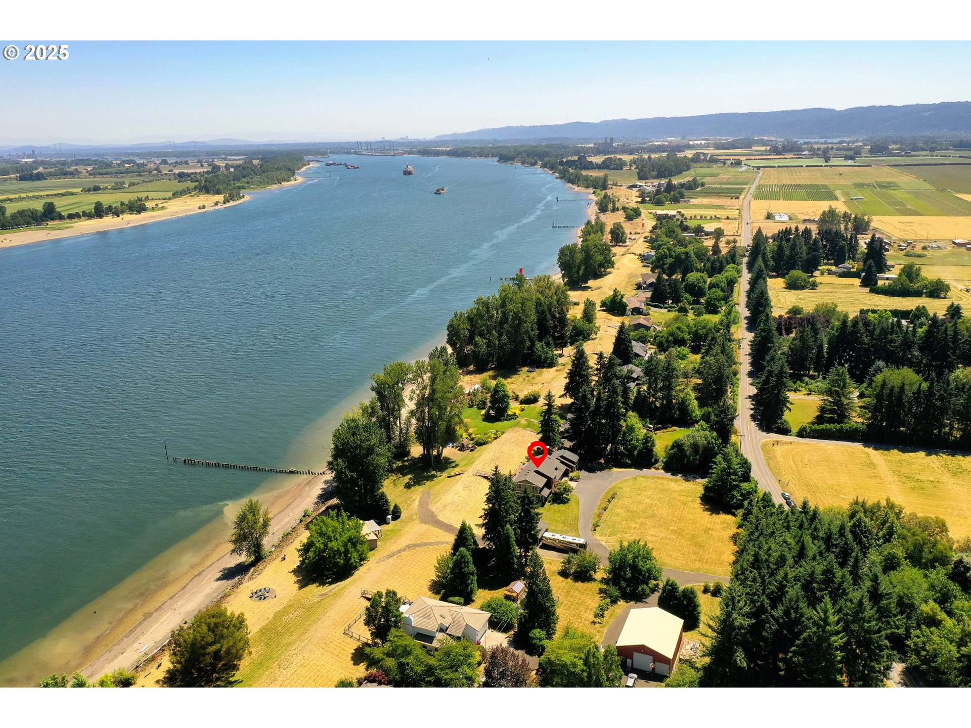 22732 Northwest Gillihan Road Portland, OR 97231 - Photo 41 of 48 a view of city and ocean