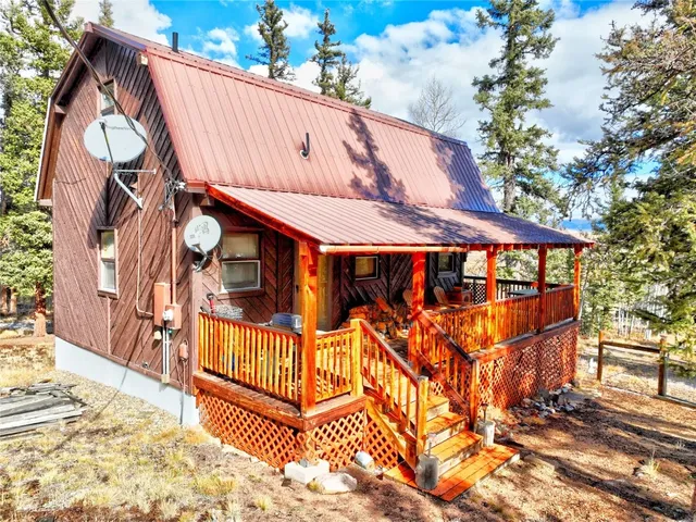 a view of outdoor space and a yard