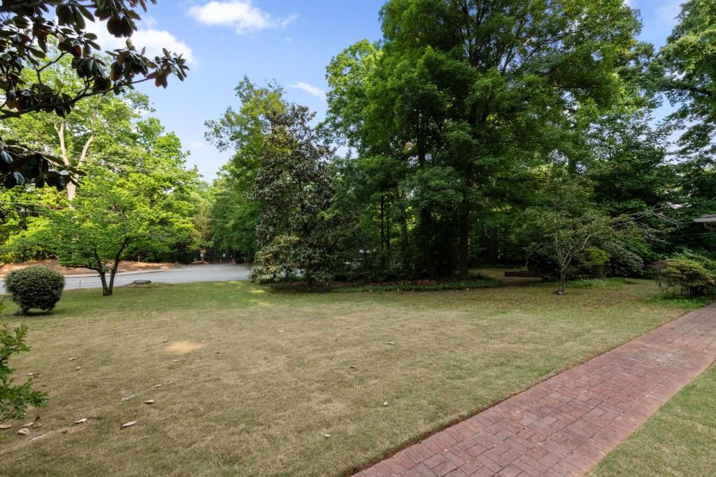 5132 High Point Road Northeast Atlanta, GA 30342 - Photo 2 of 25