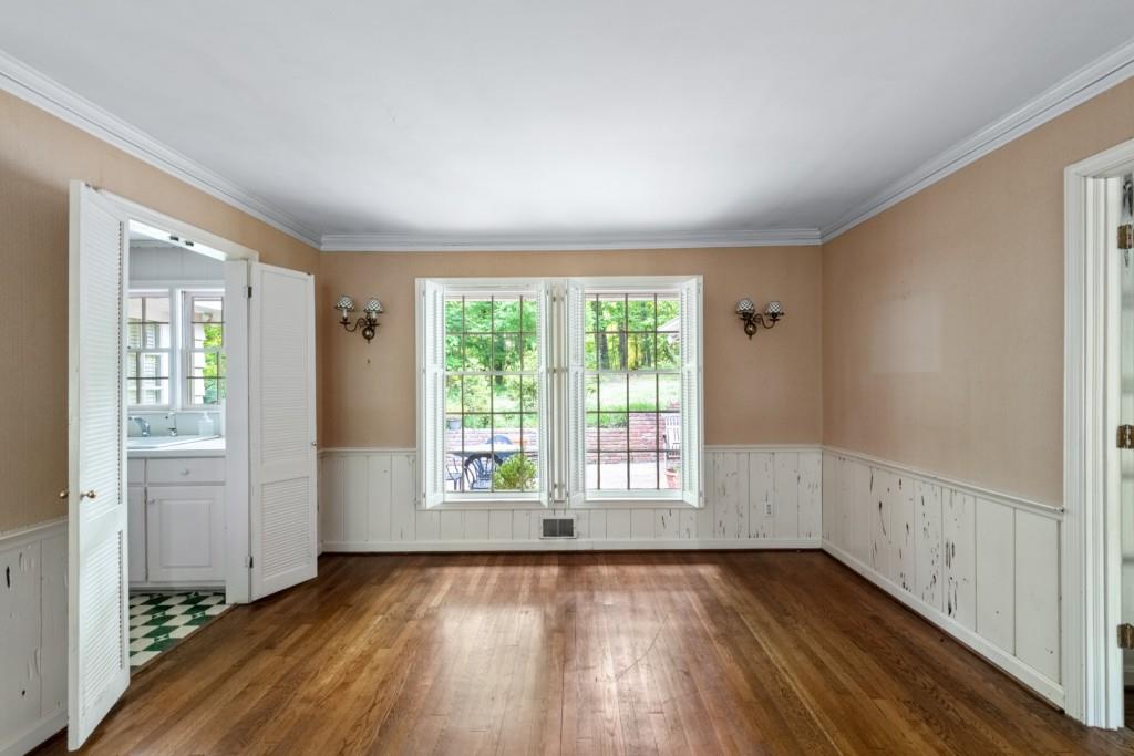 5132 High Point Road Northeast Atlanta, GA 30342 - Photo 8 of 25