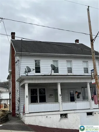$1,095 | 316 North Street, Unit 2, Jim Thorpe, PA 18229