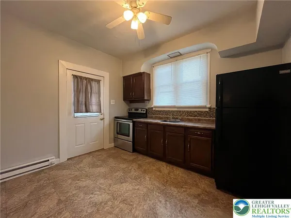 $1,095 | 316 North Street, Unit 2, Jim Thorpe, PA 18229