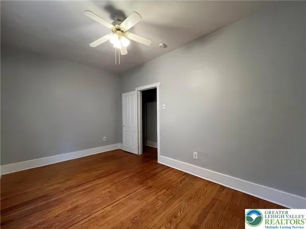 $1,095 | 316 North Street, Unit 2, Jim Thorpe, PA 18229