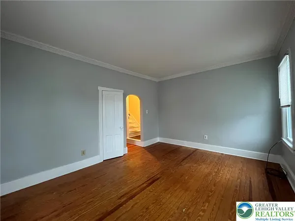 $1,095 | 316 North Street, Unit 2, Jim Thorpe, PA 18229