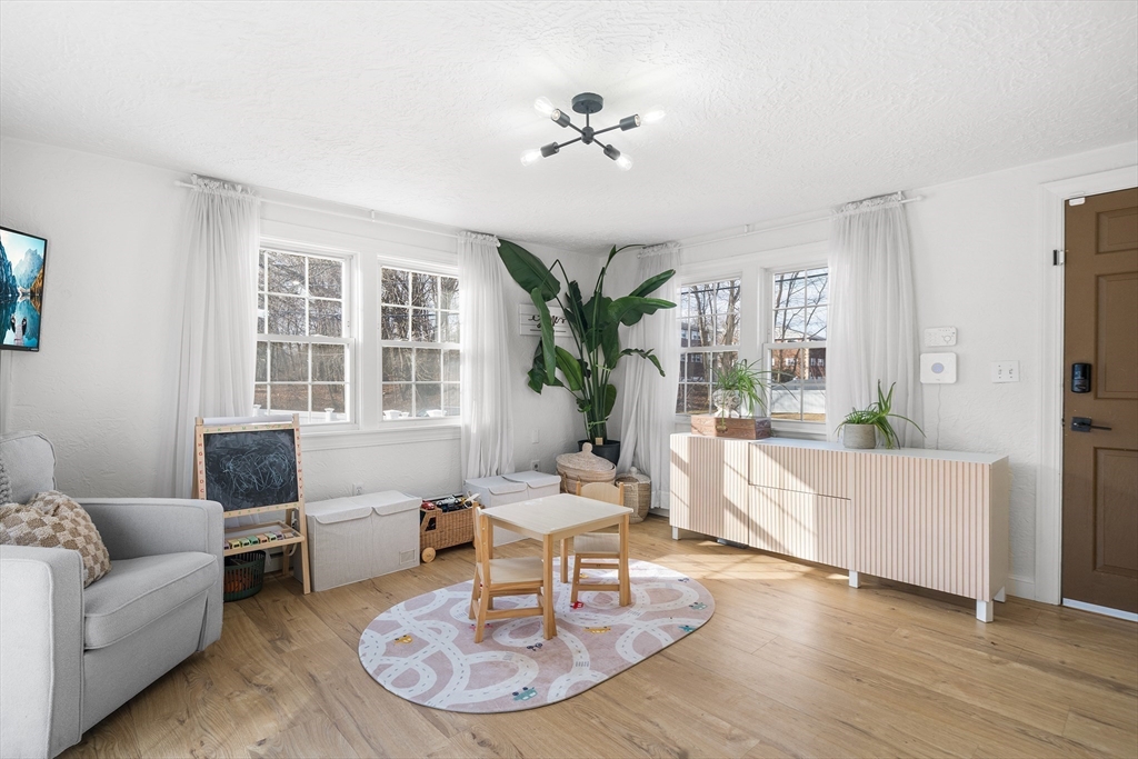 20 Powell Street Boston, MA 02132 - Photo 11 of 36