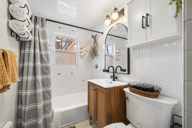 $1,149,000 | 20 Powell Street, Boston, MA 02132