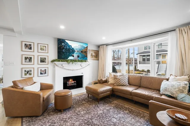 $1,149,000 | 20 Powell Street, Boston, MA 02132