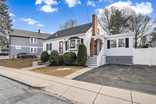 $1,149,000 | 20 Powell Street, Boston, MA 02132