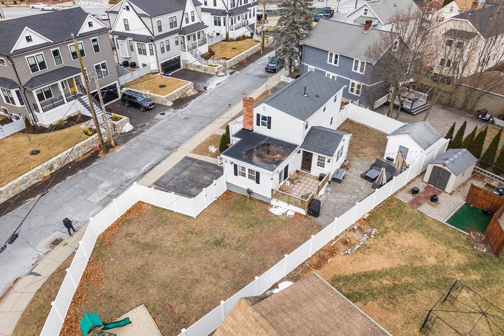 20 Powell Street Boston, MA 02132 - Photo 33 of 36