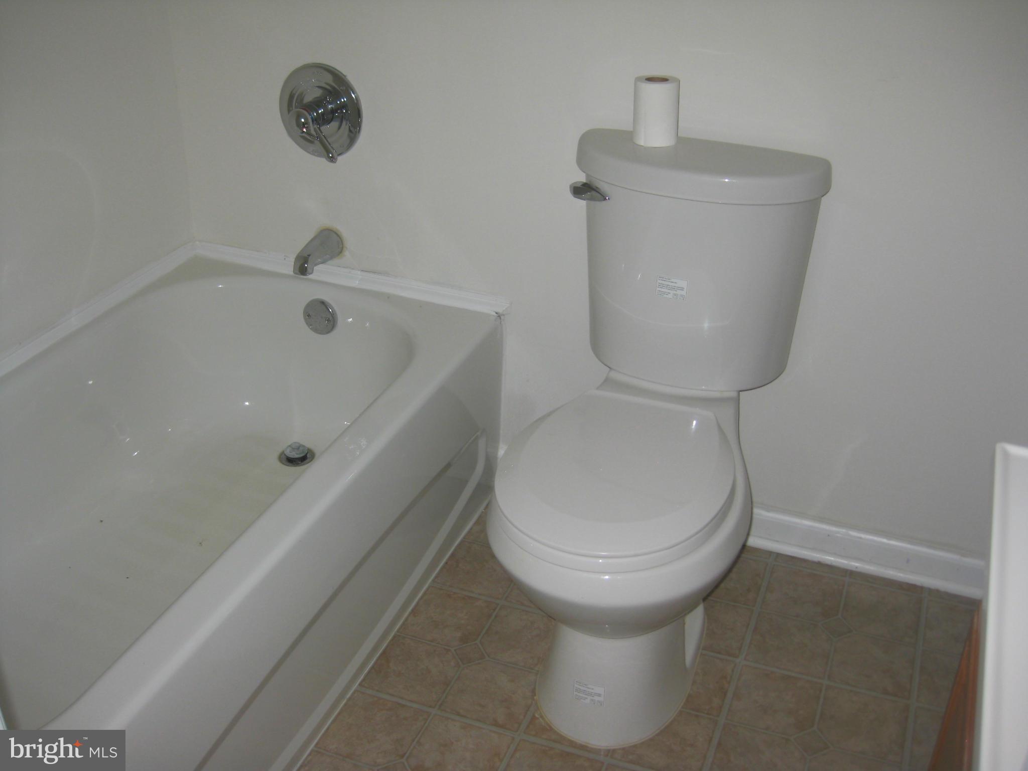 12820 Maple Street Silver Spring, MD 20904 - Photo 2 of 18 Interior (General)