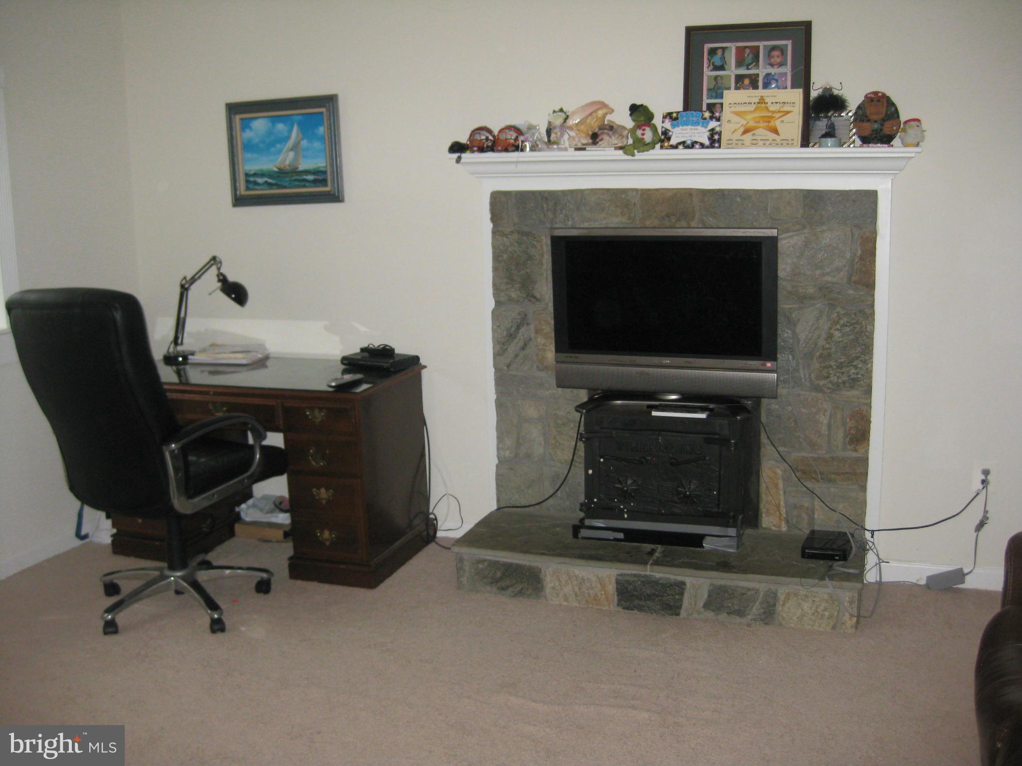 12820 Maple Street Silver Spring, MD 20904 - Photo 7 of 18 Interior (General)