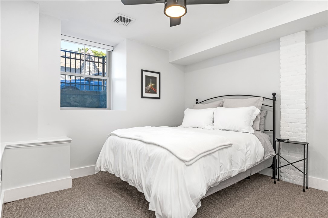 426 Spring Street, Unit B103 Newport, RI 02840 - Photo 19 of 31
