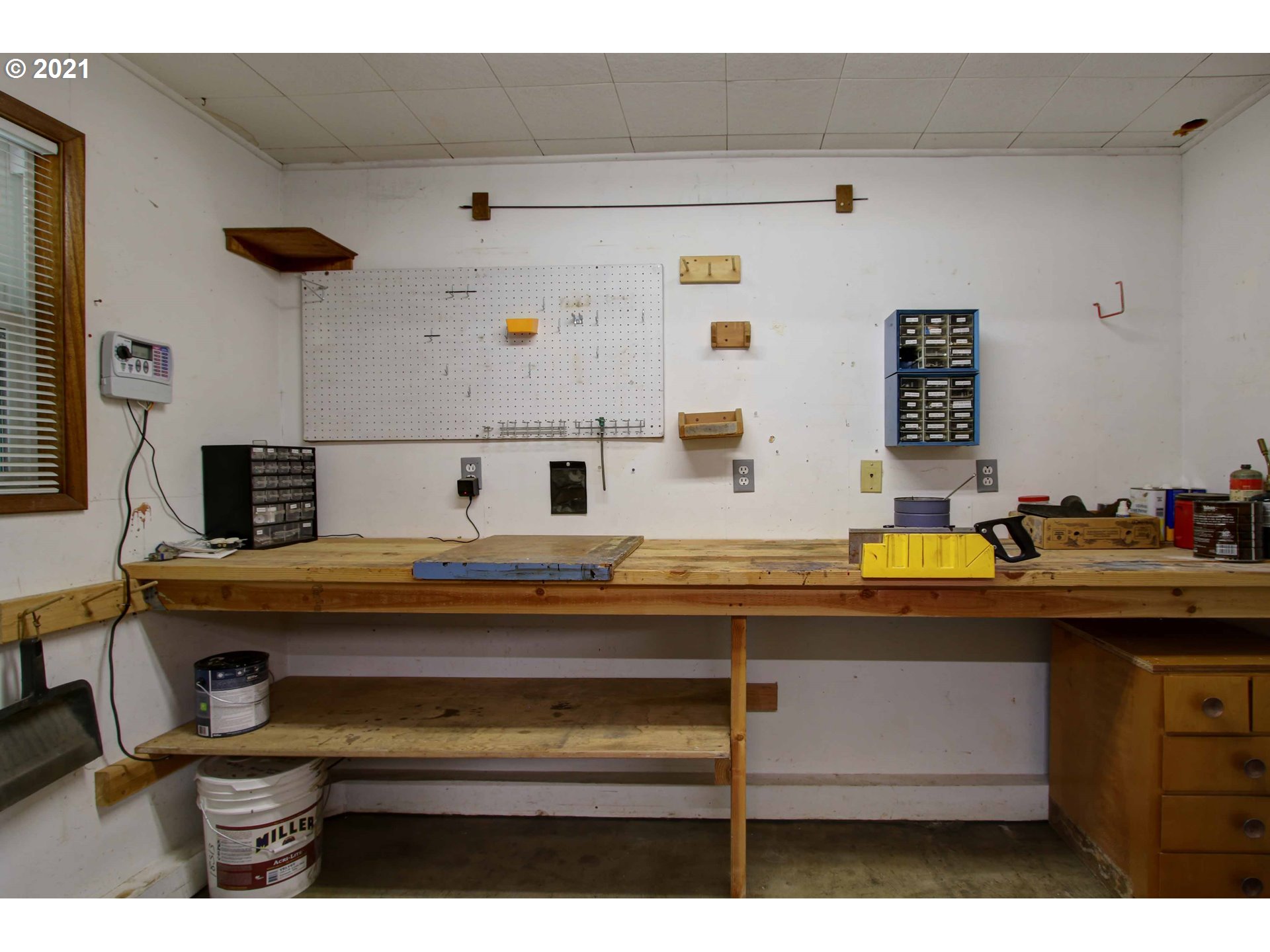 12740 Southwest Foothill Drive Portland, OR 97225 - Photo 19 of 27 a bathroom with a sink and a mirror