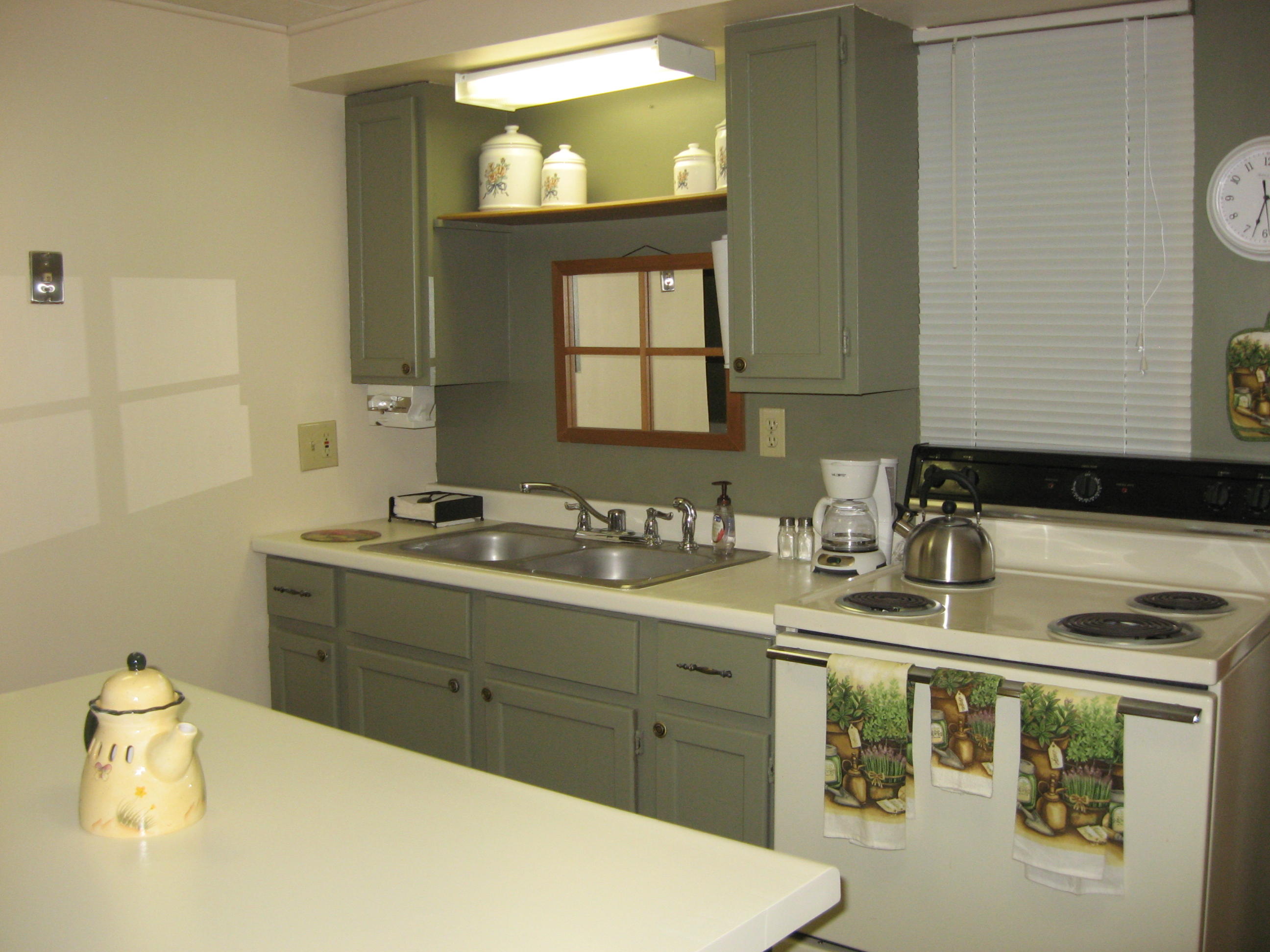 305 Sky View Road Goodview, VA 24095 - Photo 19 of 30 IMG_4000.JPG