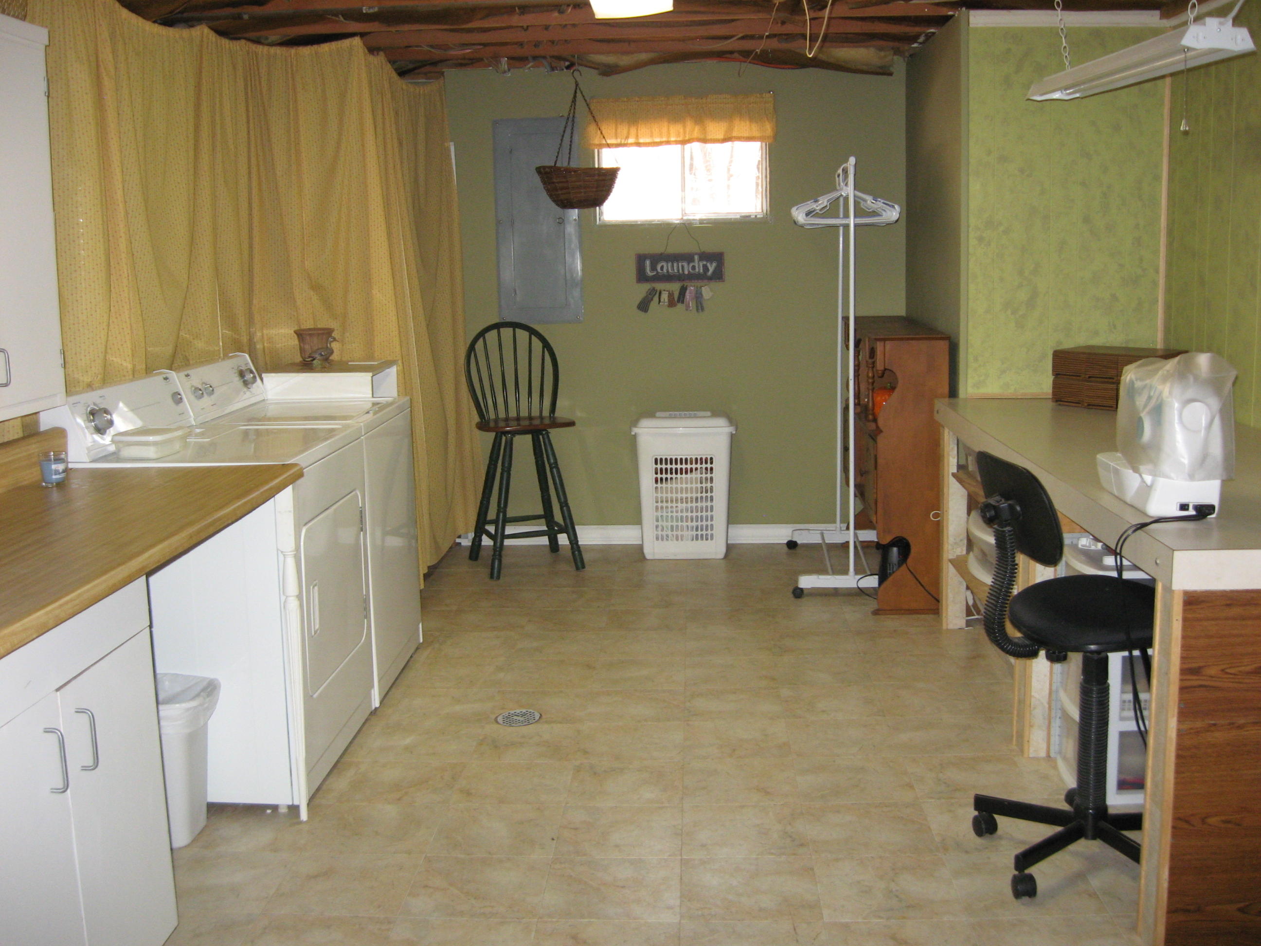 305 Sky View Road Goodview, VA 24095 - Photo 20 of 30 IMG_3998.JPG