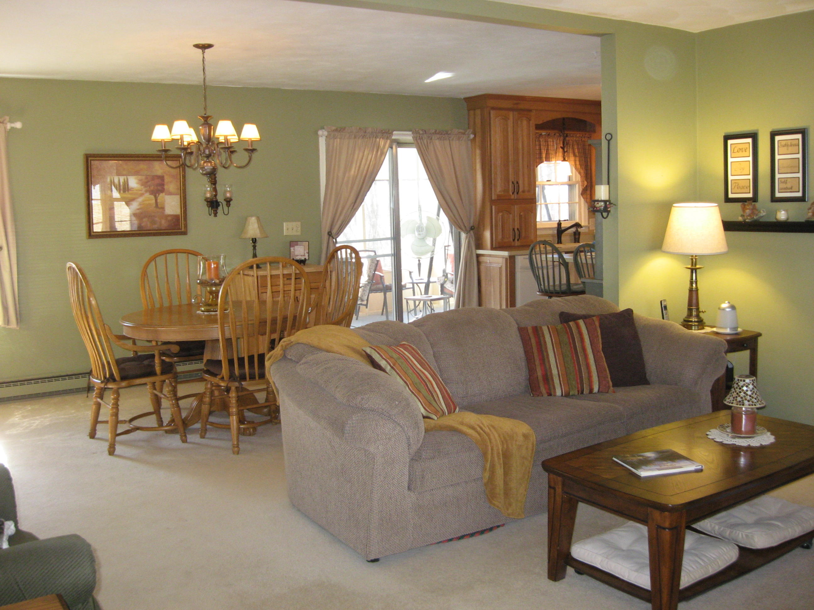 305 Sky View Road Goodview, VA 24095 - Photo 5 of 30 IMG_3988.JPG