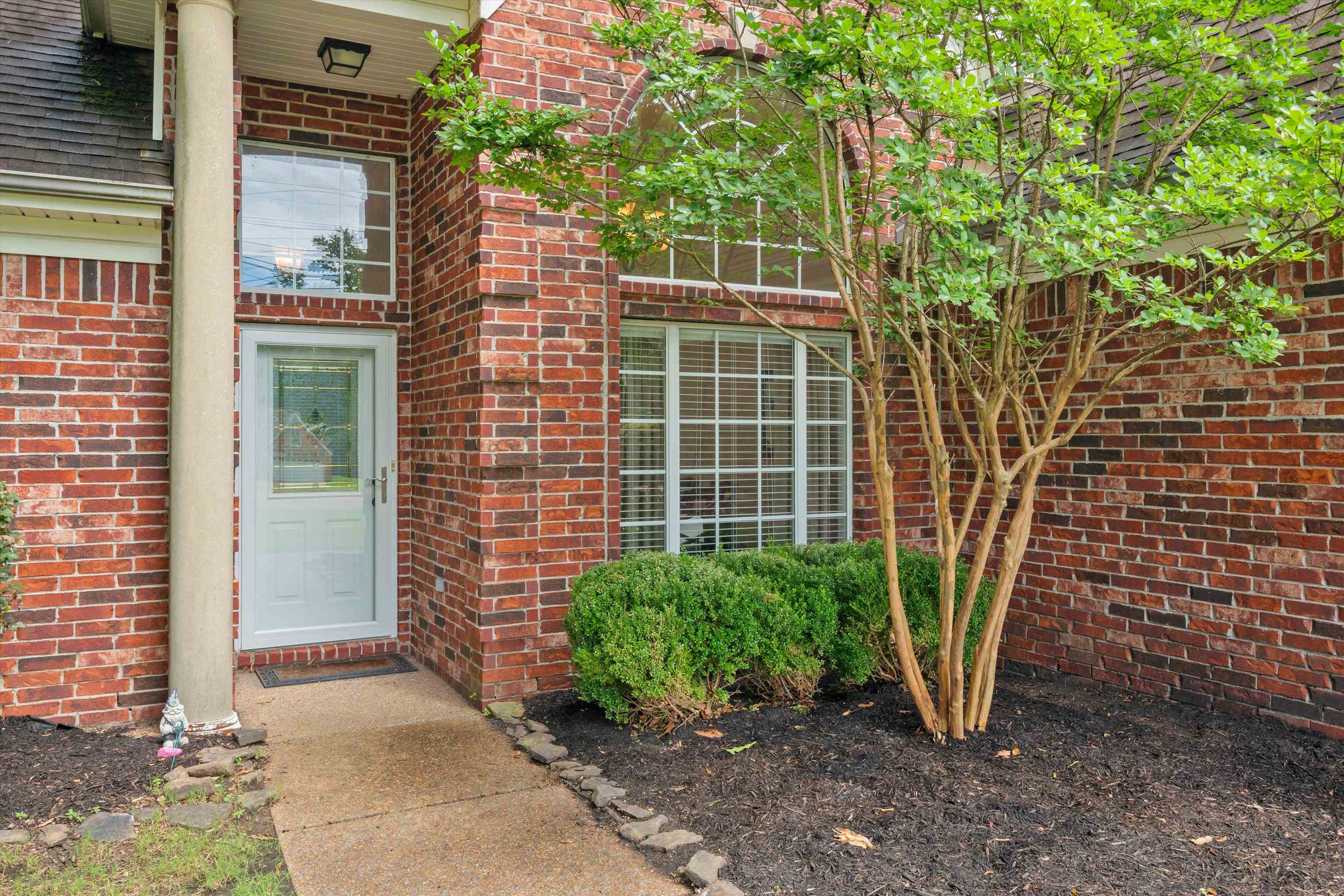 4620 Shadowlawn Road Bartlett, TN 38002 - Photo 2 of 25 Gallery Image 2