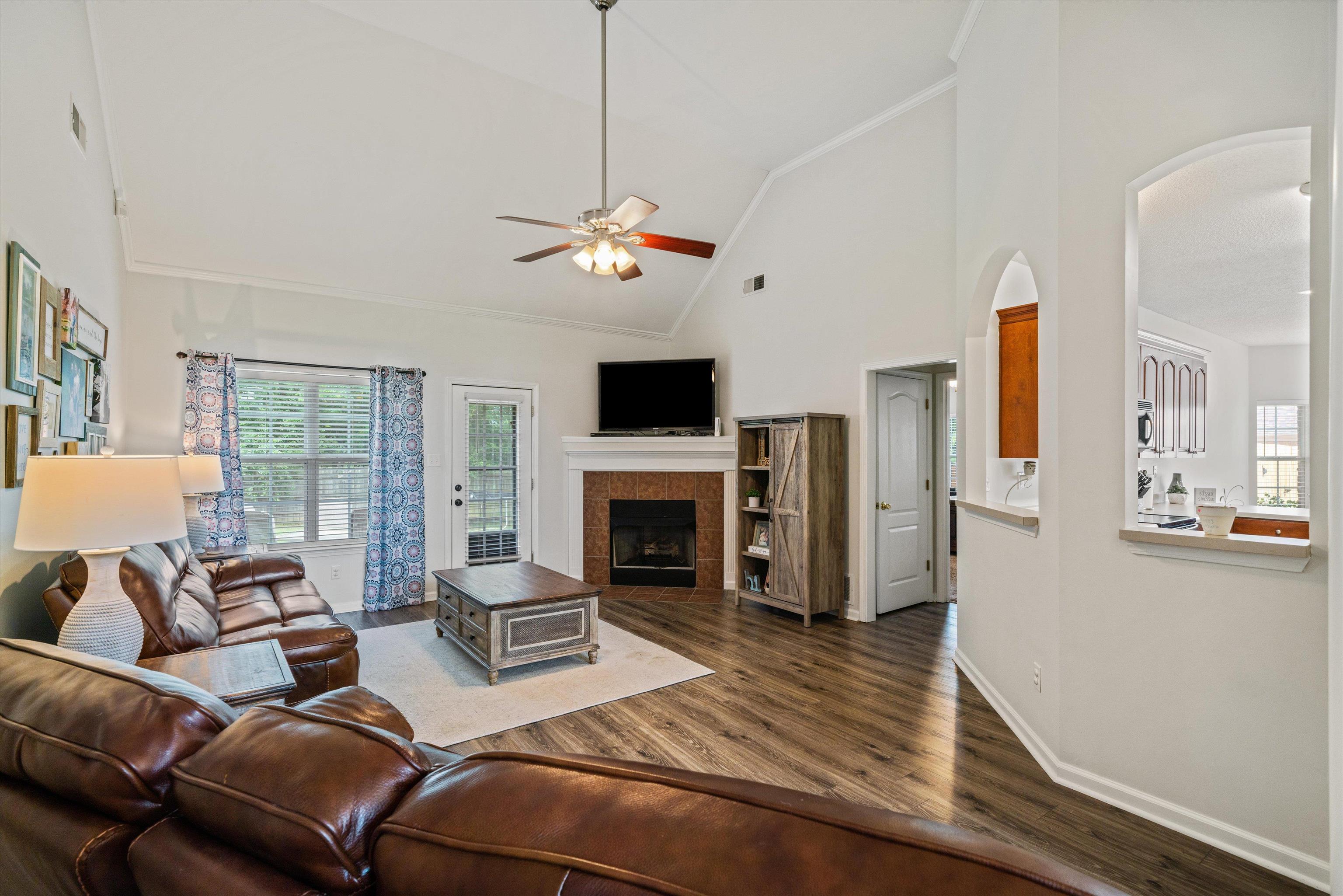 4620 Shadowlawn Road Bartlett, TN 38002 - Photo 6 of 25 Gallery Image 6