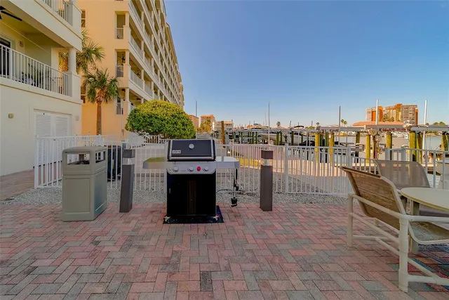 $4,995 | 17735 Gulf Boulevard, Unit 501, Redington Shores, FL 33708