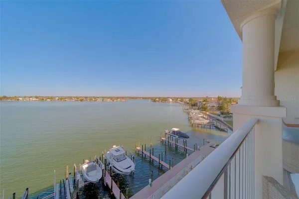 $4,995 | 17735 Gulf Boulevard, Unit 501, Redington Shores, FL 33708