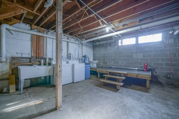 $330,000 | 6259 North Pecatonica Road, Pecatonica, IL 61063