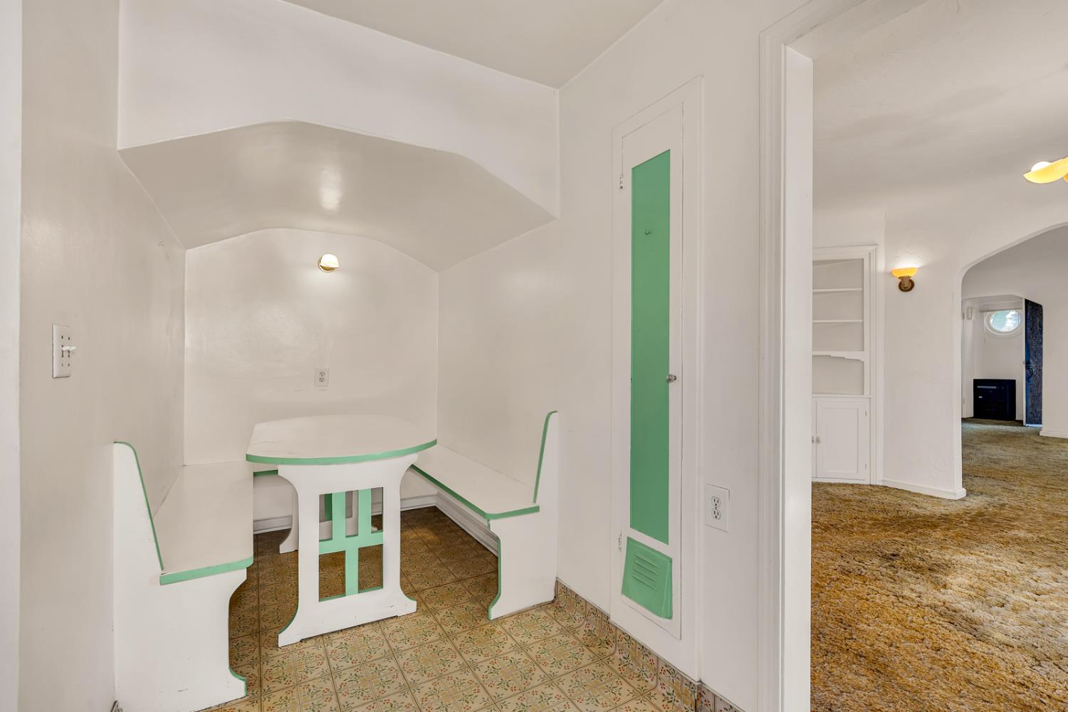 500 North G Street Madera, CA 93637 - Photo 9 of 24 a view of a hallway with furniture and front door
