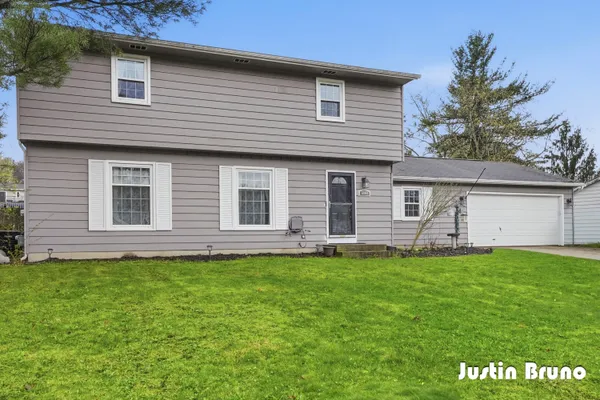 $449,900 | 6866 Adaside Drive Southeast, Ada, MI 49301