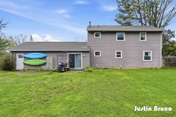 $449,900 | 6866 Adaside Drive Southeast, Ada, MI 49301