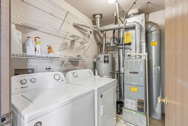 $2,000 | 4462 West Quill Lane, Waukegan, IL 60085