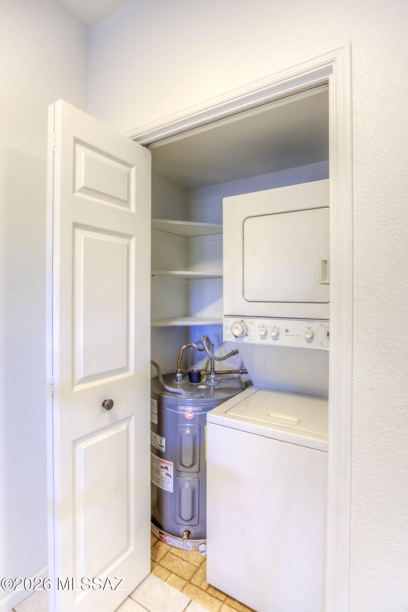5500 North Valley View Road, Unit 123 Tucson, AZ 85718 - Photo 16 of 36 a utility room with washer and dryer