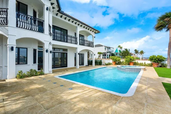 $35,000 | 1 18th Avenue South, Lake Worth Beach, FL 33460