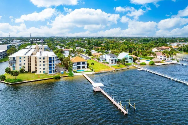 $35,000 | 1 18th Avenue South, Lake Worth Beach, FL 33460