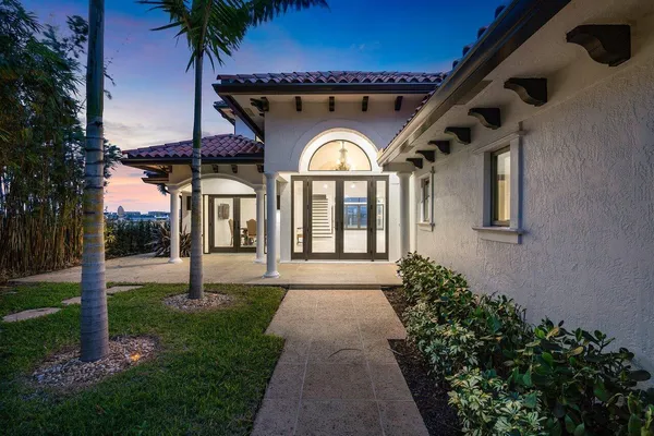 $35,000 | 1 18th Avenue South, Lake Worth Beach, FL 33460