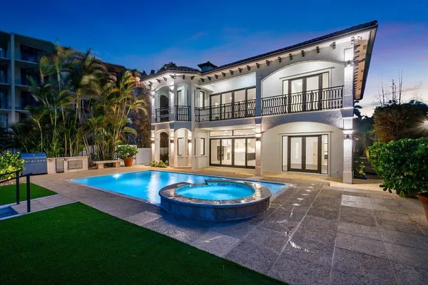 $35,000 | 1 18th Avenue South, Lake Worth Beach, FL 33460