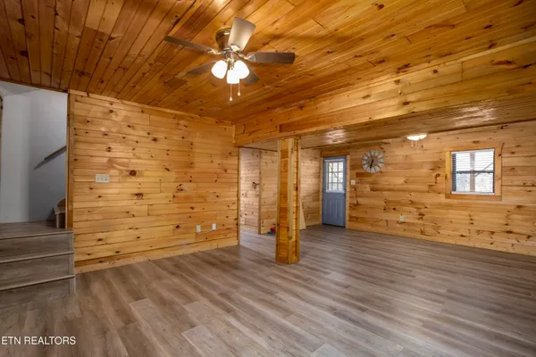 $457,500 | 521 Sourdough Hollow Road, Kodak, TN 37764