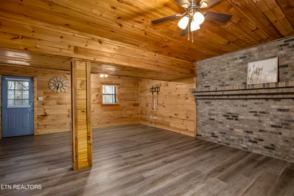 $457,500 | 521 Sourdough Hollow Road, Kodak, TN 37764
