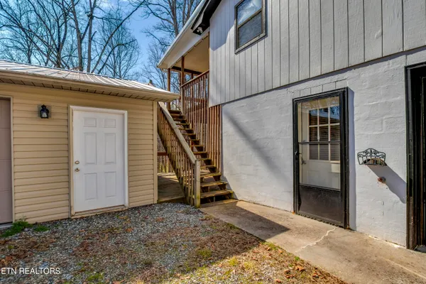 $457,500 | 521 Sourdough Hollow Road, Kodak, TN 37764