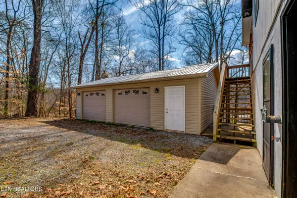 $457,500 | 521 Sourdough Hollow Road, Kodak, TN 37764