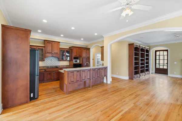 $699,999 | 405 St Johns Drive, North Augusta, SC 29860
