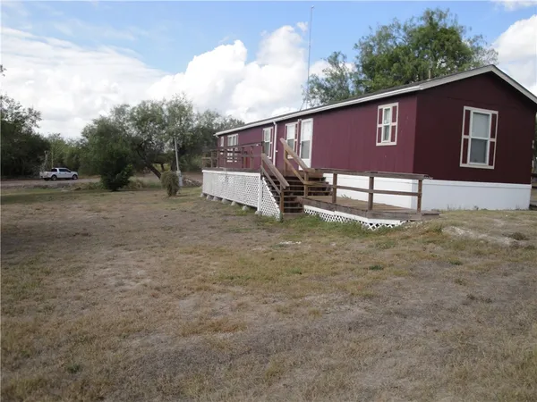 $137,500 | 315 South Vista Drive, Sandia, TX 78383