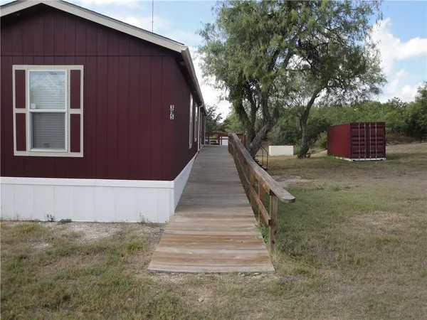 $137,500 | 315 South Vista Drive, Sandia, TX 78383