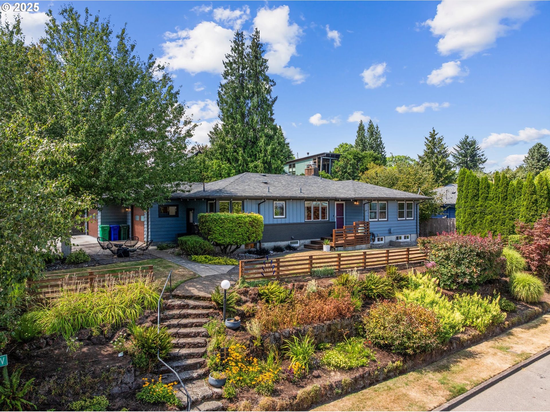 8335 Southwest 6th Avenue Portland, OR 97219 - Photo 1 of 46 Gallery Image 1