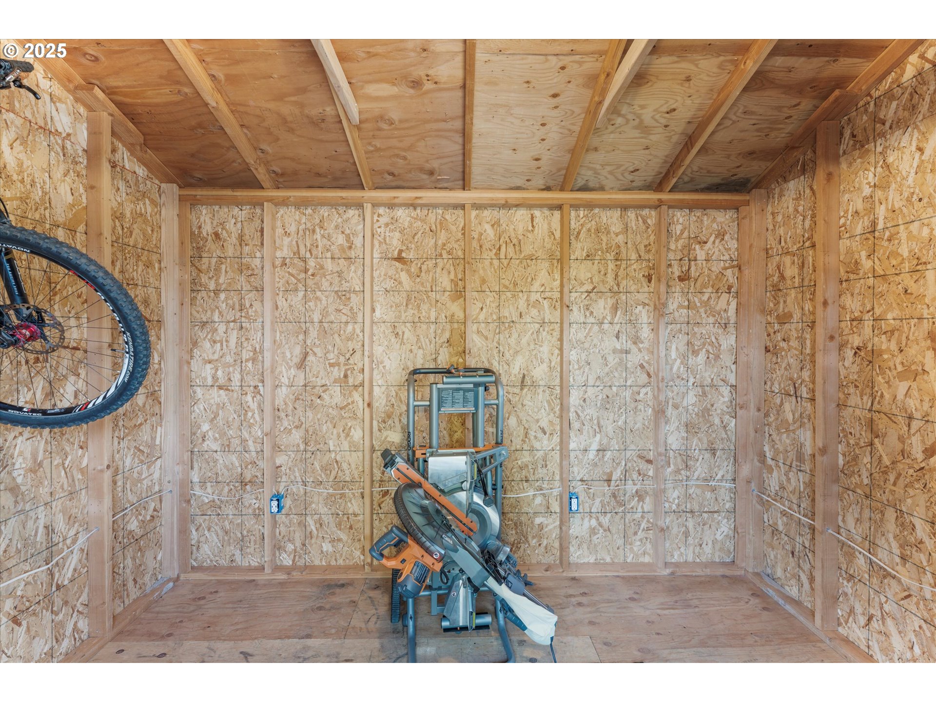 8335 Southwest 6th Avenue Portland, OR 97219 - Photo 41 of 46 Shed