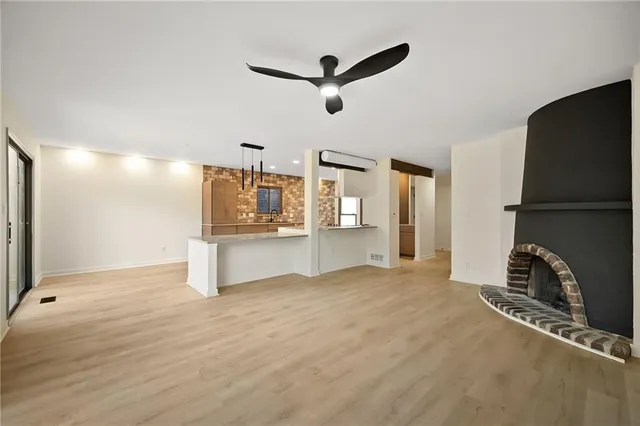 $275,000 | 10208 Robinson Street, Overland Park, KS 66212